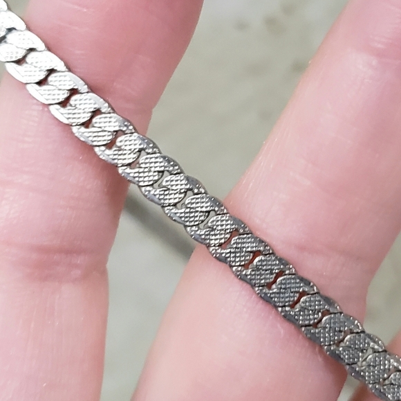 Long Silver Chain S Link - Picture 3 of 6